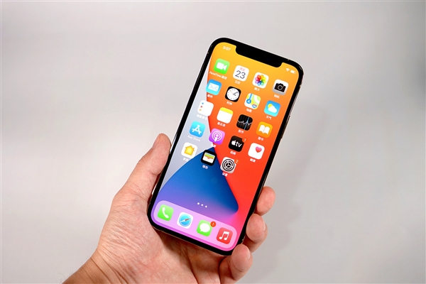 昌平苹果手机维修分享iOS 14.2修订版已到，专属iPhone 12系列 