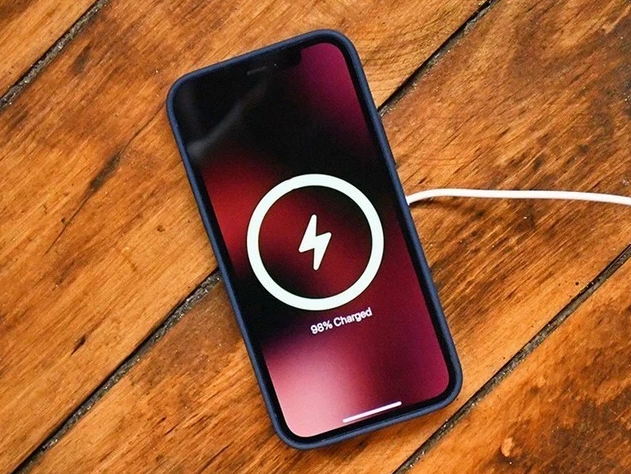 昌平苹果手机维修分享iPhone 12可以随便充电吗 